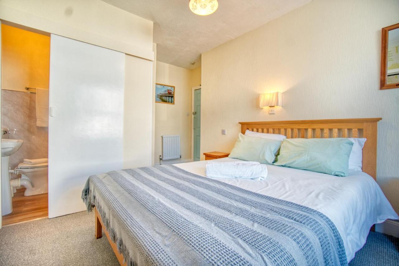 St Weonards Bed and Breakfast Paignton Εξωτερικό φωτογραφία