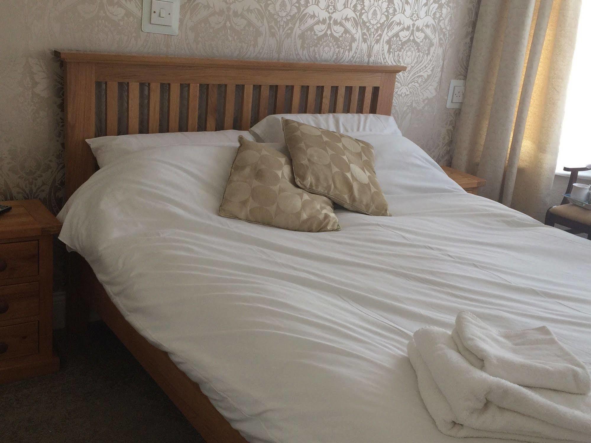St Weonards Bed and Breakfast Paignton Εξωτερικό φωτογραφία